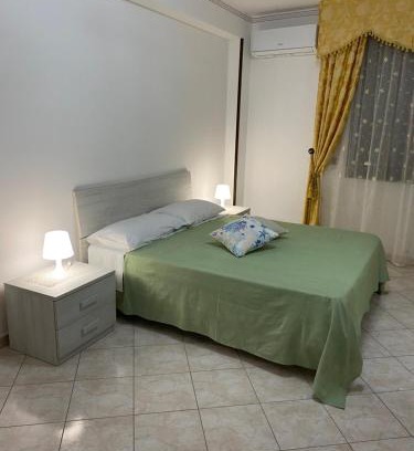 Gioiosa Marea Apartment | CASA VACANZE AMBRA