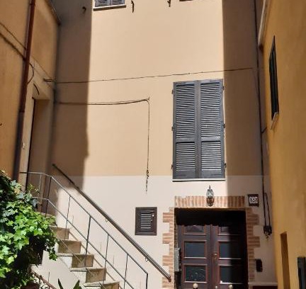 Petrignano House | Casa Vacanze Amira, al Centro dell' Umbria !