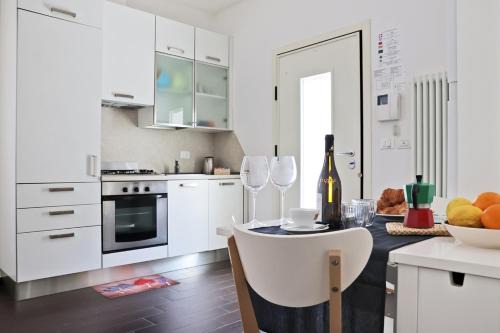 Marina Centro House | Casa Vacanze Aurora Centro