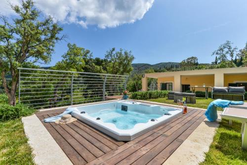 Naregno Apartment | Casa vacanze con piscina