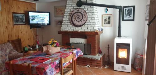 Castel di Casio Apartment | Casa Vacanze Mingos Lodio di Là