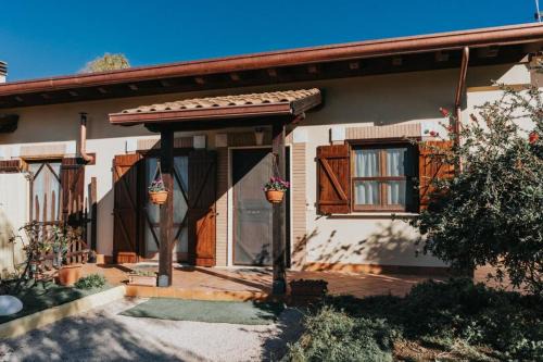 Latina House | CASA VACANZE VILLA EMILIO