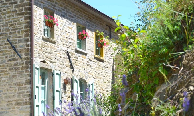 Cantiano House | Casa Verde your holiday on the hills between Marche and Umbria
