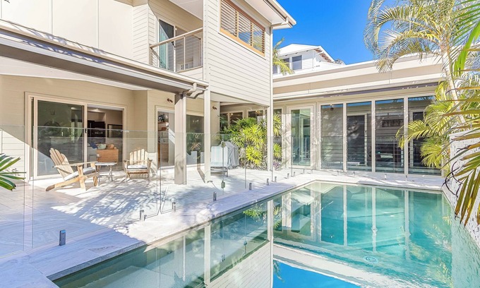 Casuarina House | Casa Villa by the Ocean