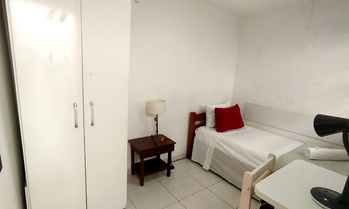 Vila Congonhas Apartment | Casa Vintage & Hostel CGH Room Independent entrance