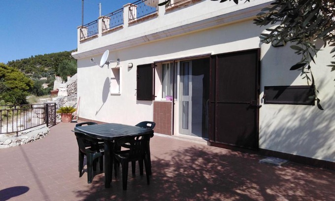 Monte Sant'Angelo House | Casa Vista Mare