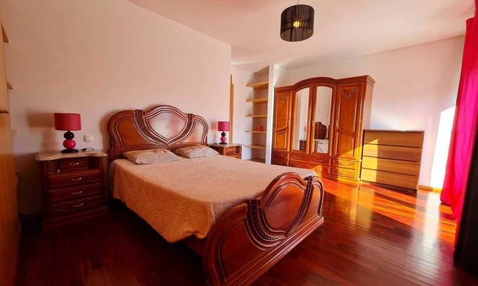 Apulia e Fao House | Casa Vista RIO Esposende