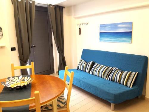 Marina di San Vito Apartment | Casa Wonder - Centrale a un passo dalla spiaggia