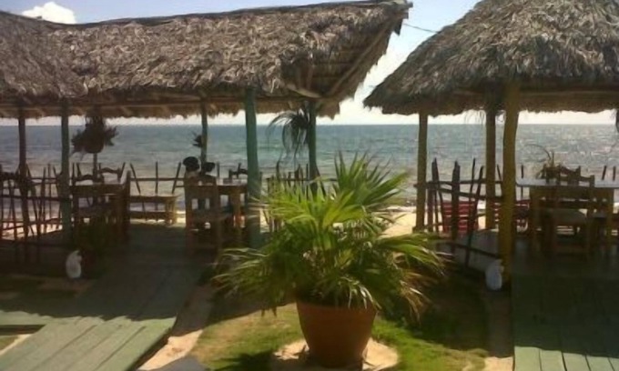 Municipality of Cienaga de Zapata House | Casa Yaime & Manolito