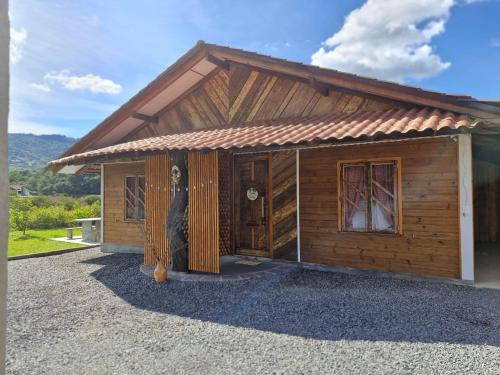 Pomerode House | Casa Ypê Amarelo 2