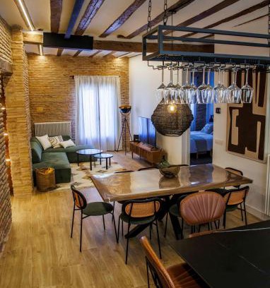Logrono Historic Centre Apartment | Casa Zarcillo
