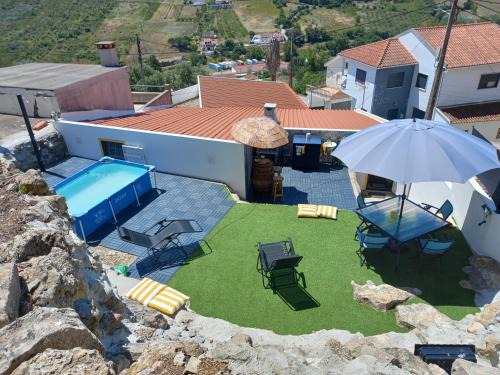 Arruda dos Pisoes House | Casa25