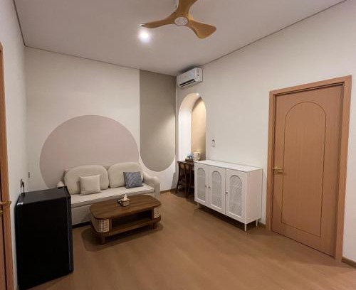 Lubuk Baja House | Casabella Homestay 207 Batam Penuin
