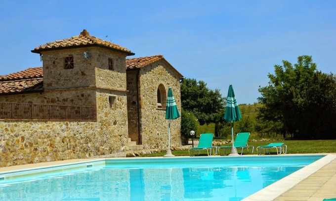 San Macario In Monte Villa | Casale Beringhe In Colle di Val d'elsa, Tuscany