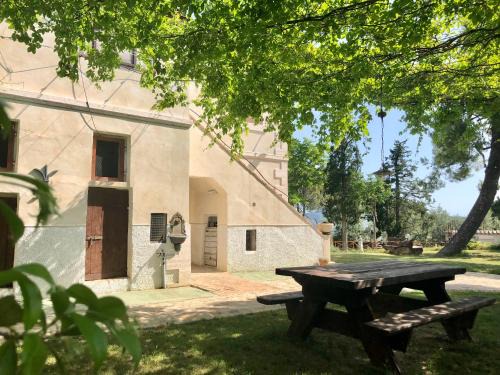 Offida House | Casale Fonte delle Pietre