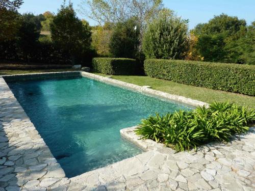 Santa Vittoria in Matenano Villa | Casale Oliva in a landscape of oaks, olive e cherry trees