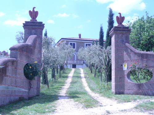 Squille House | Casale Nido dell'Aquila
