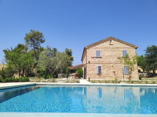 Corinaldo Villa | Casale Oleandri with Pool