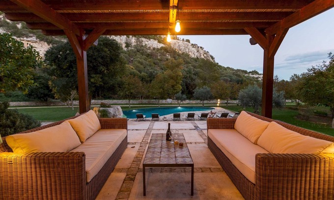Casa Papa Villa | Casale Palombieri 12, Emma Villas