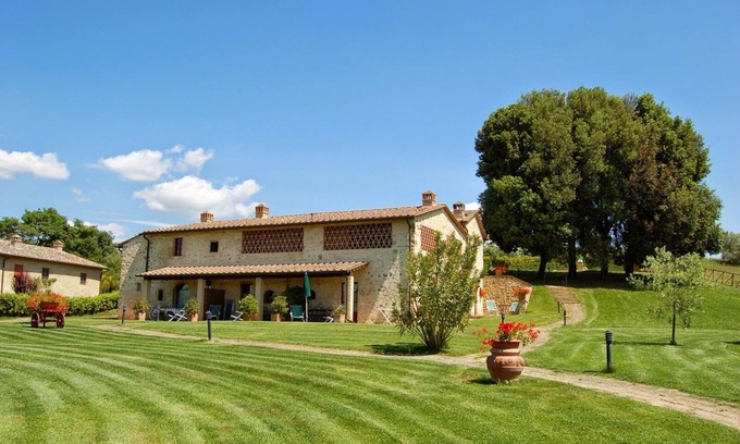 Sant'Appiano Villa | Casale Santappiano In Barberino Val d'elsa, Tuscany