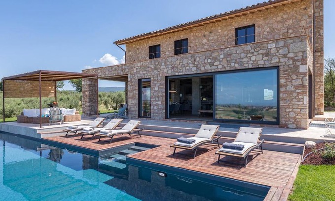 Loreto Villa | CASALE THE PLACE 6&2, Emma Villas