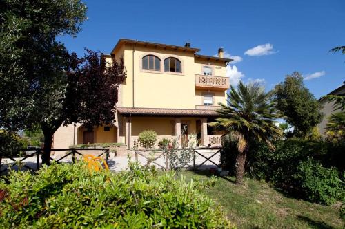 Loreto House | Casale Ulivi
