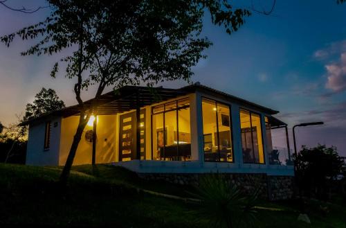 Melgar House | Casas Campestres Los Miradores de Fruworld