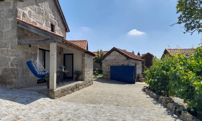 Sao Simao Cottage | Casas do Arrabalde, Guest accommodation, village of Gouveia, S. Simao, Amarante