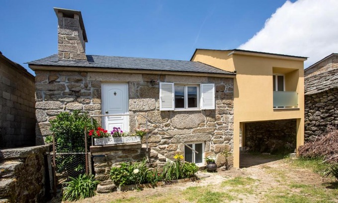 Arouca Bed & Breakfast | Casas Peralta - Amarela