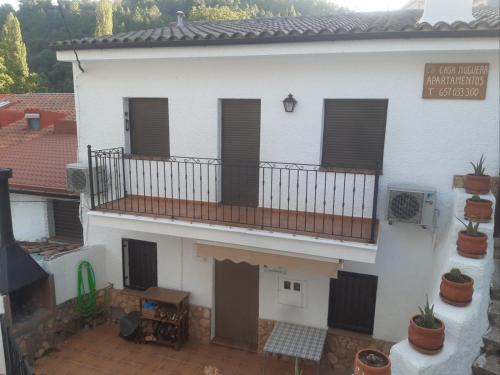 La Casa de la Noguera Apartment | Casas rurales Casa Noguera
