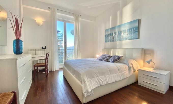 Camogli Apartment | CASAVIVA - Bilo with SeaView and parking in Camogli