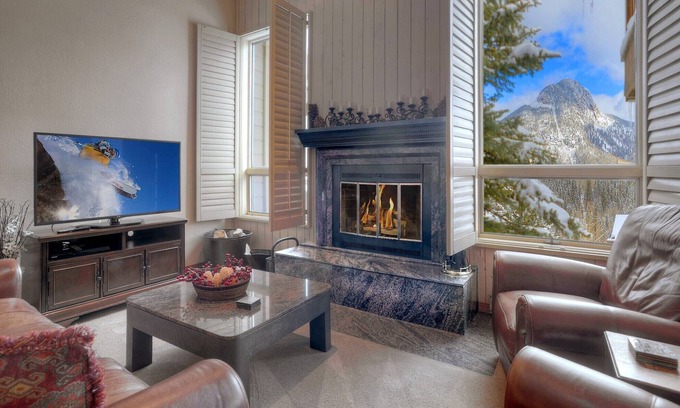 Purgatory Condo | Cascade Village/Two Decks w/Great Views/Heated Pool
