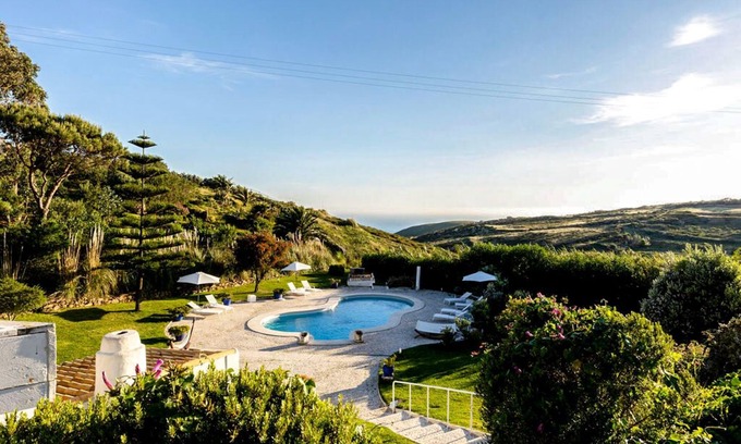 Monserrate Villa | Cascais Deluxe - Six Bedroom Villa, Sleeps 12