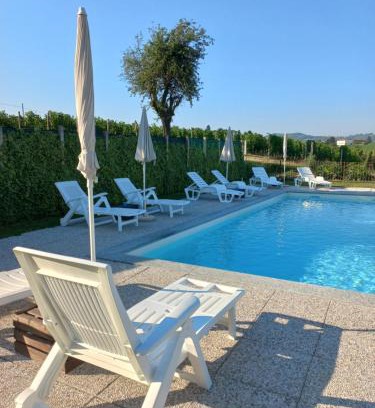 Neive House | Cascina Longoria
