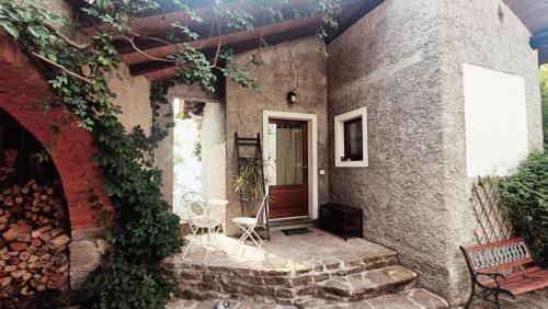 Piana Crixia Apartment | Casetta nella Città Invisibile