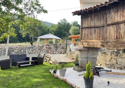 A Merca House | Casita del Río Ourense