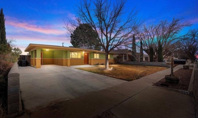 Carlsbad House | Casita Del Sol - Your home away from home in the heart of the Permian Basin.