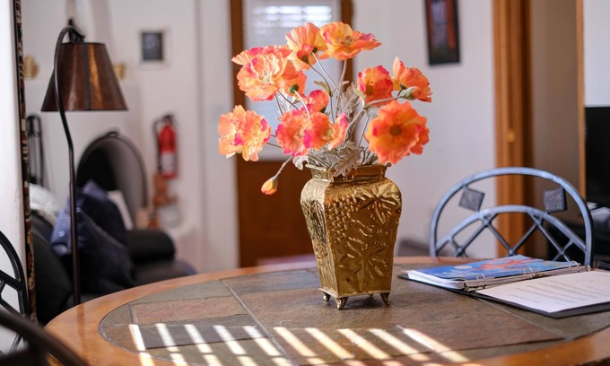 Downtown Santa Fe House | Casita E - 2 story, 2 bdrm, 1.5 bath