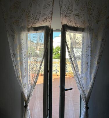 Barrio de la Vega Apartment | Casita Rural La Rosa de la Huerta con chimenea interior