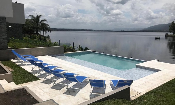 Villa Carlos Paz Apartment | Casonas de la Bahia