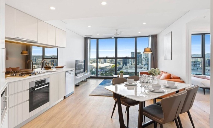 Brisbane Central Business District Apartment | CASSA ONE - Luxurious Urban Living w/Riverview