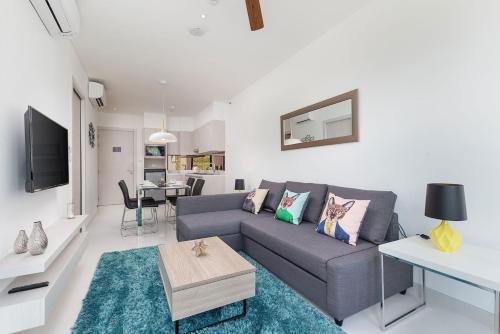 Bang Tao Apartment | Cassia Residence Laguna Phuket Holiday Rental Apartment, Bang Tao Beach