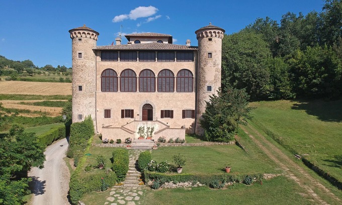 Anghiari Other | Castello di Galbino - A fairy tale castle in the country of Saint Francis