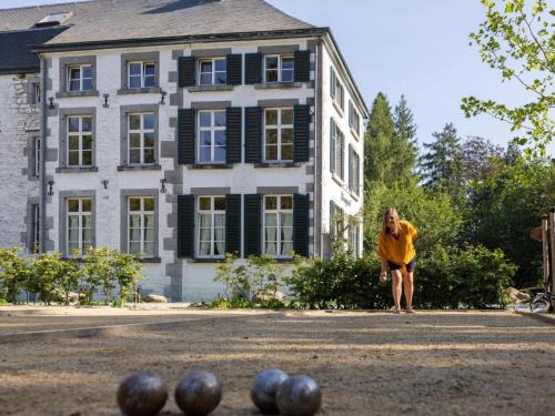 Aywaille House | Castle Apartment in Aywaille near River Amblève