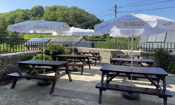Knucklas Hotel | Castle Inn