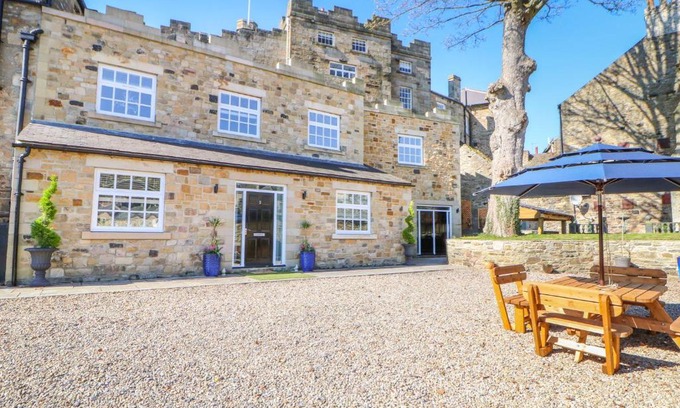 Stanhope House | Castle keep at Stanhope Castle