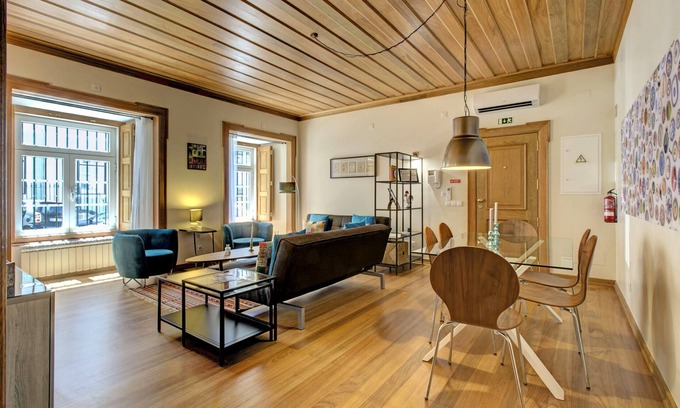 Santa Maria Maior Apartment | CASTLE LOIOS II