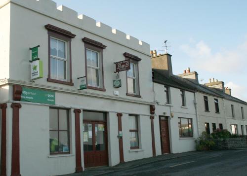Tully Bed & Breakfast | Castlehouse B&B
