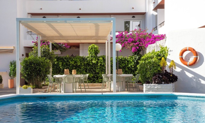 San Antonio Bay Hotel | Casual Bahía Ibiza Hotel