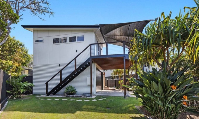Casuarina Apartment | Casuarina Cove - Studio near the beach